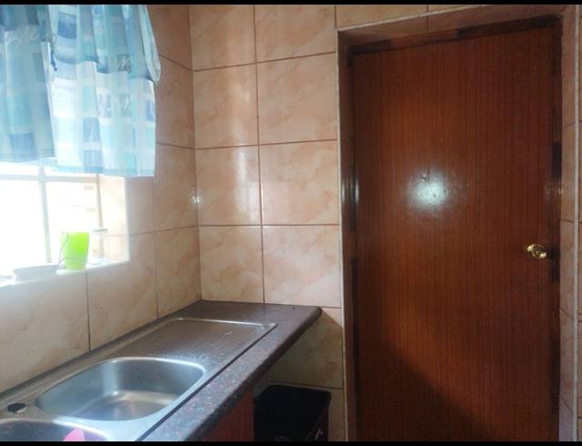 3 BEDROOM TOWNHOUSE FOR SALE IN RENSBURG